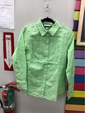 Candace Cameron burr XXS button down embroidered eyelet shirt XXS spring new
